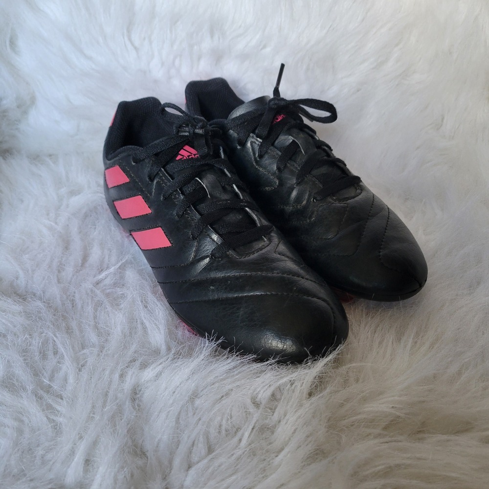 Adidas FV2895 Goletto Soccer Cleats Shoes Black Hot Pink youth big kids Size 4.5 - Picture 3 of 16